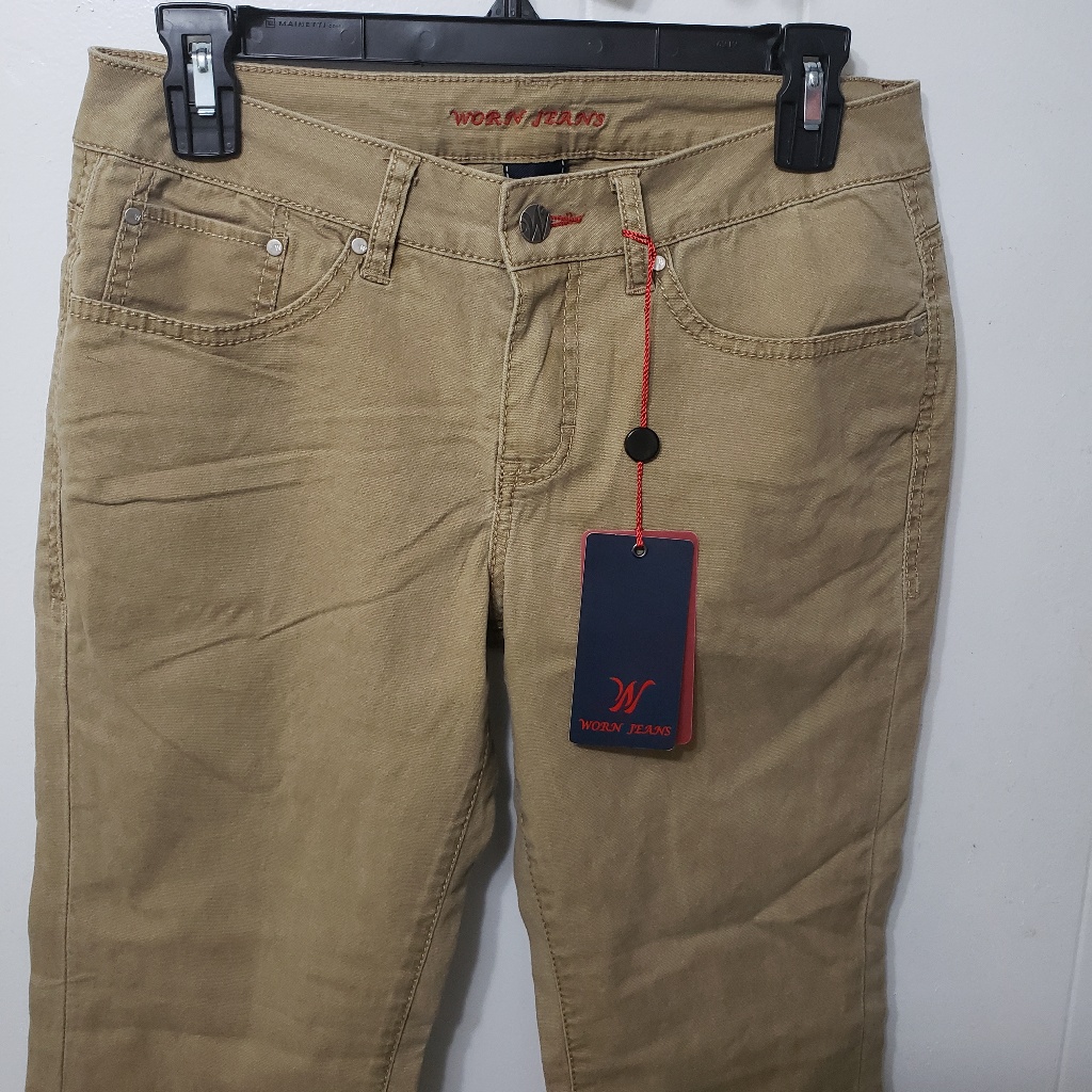 Worn Cuffed Capri